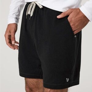 Vuori Men’s Black Ponto Short